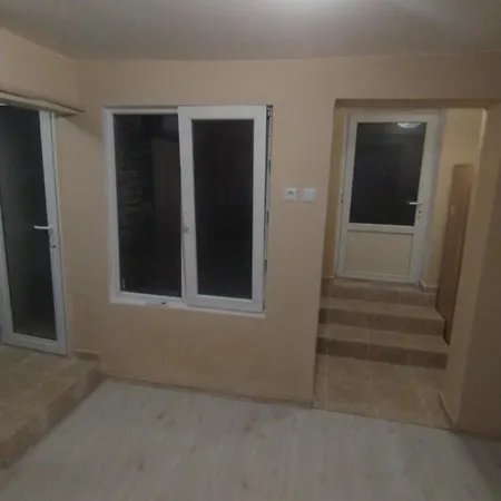 Apartment за гости иричек