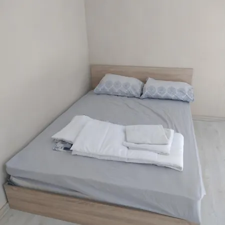 за гости иричек Apartment Varna