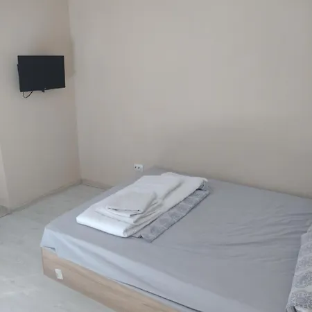 за гости иричек Apartment Varna